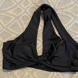 Albion Matte Black Top Knot